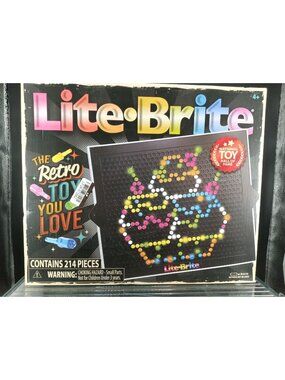 Lite-Brite Retro Toy 4 Light Modes 214 Pieces Batteries Req